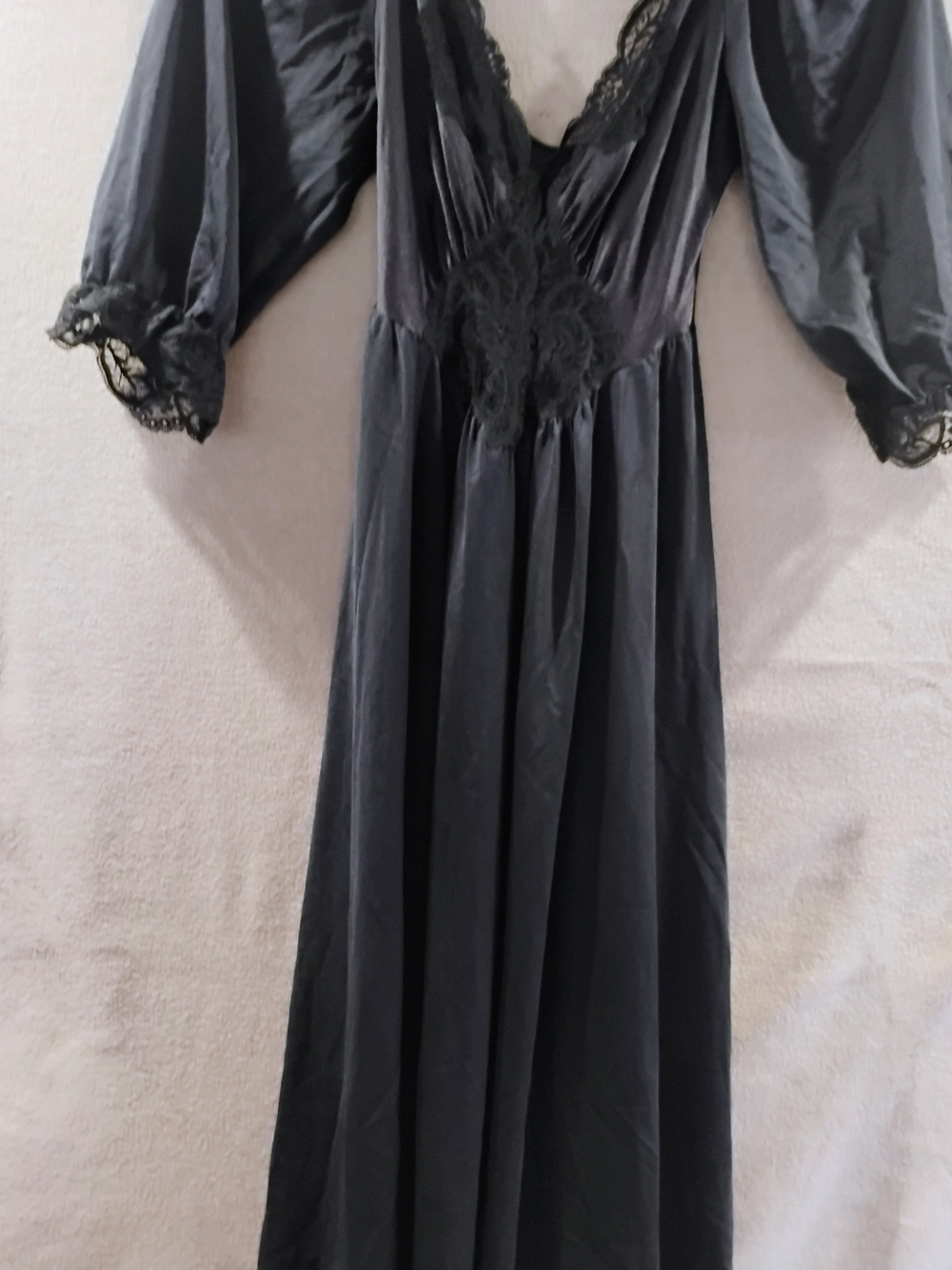 Olga Black Lace-Trim night Gown